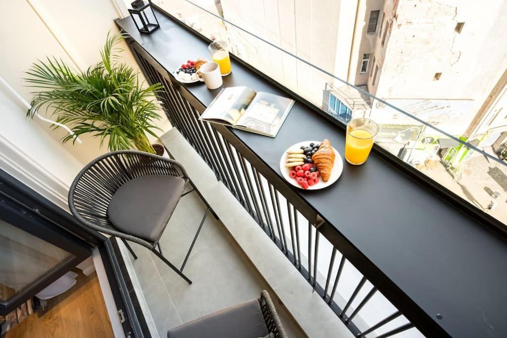 Apartment Stunning Views Luxury Bucharest