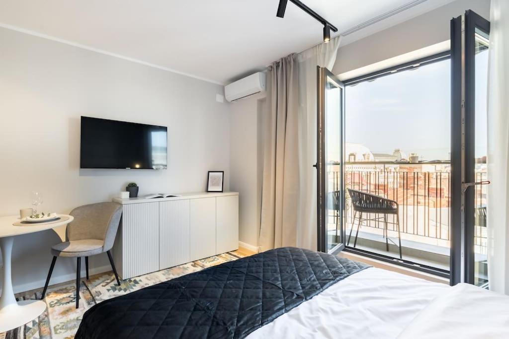 Apartment Stunning Views Luxury Bucharest