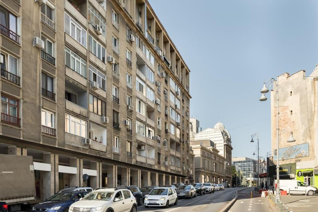 Stunning Views Luxury Apartment Bucharest