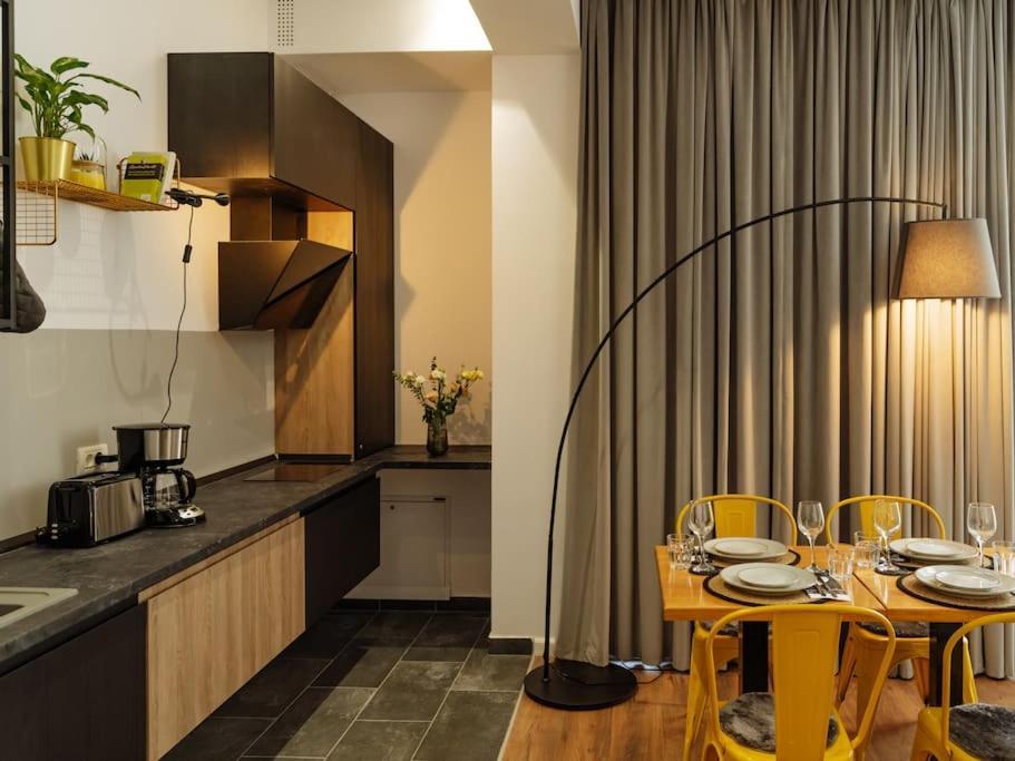 Apartment 9 - New Building & Parking *