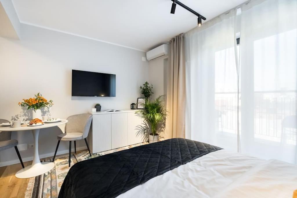 Stunning Views Luxury Apartment