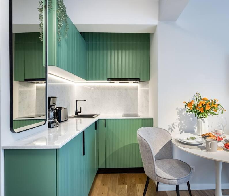 Apartment Stunning Views Luxury *