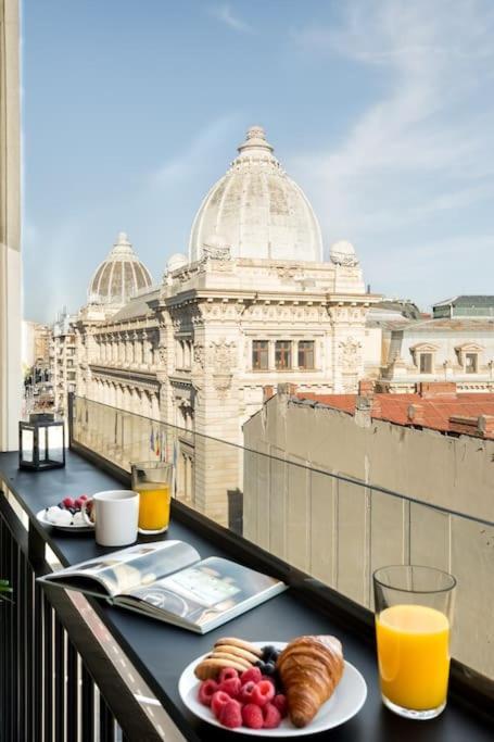 Stunning Views Luxury Apartment