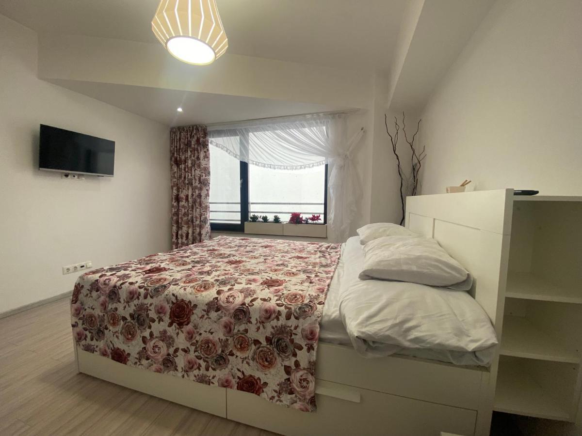 House - Apartamento Bucareste