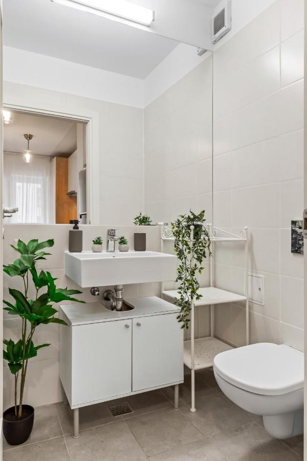 Apartament Living In Color - Modern Getaway *