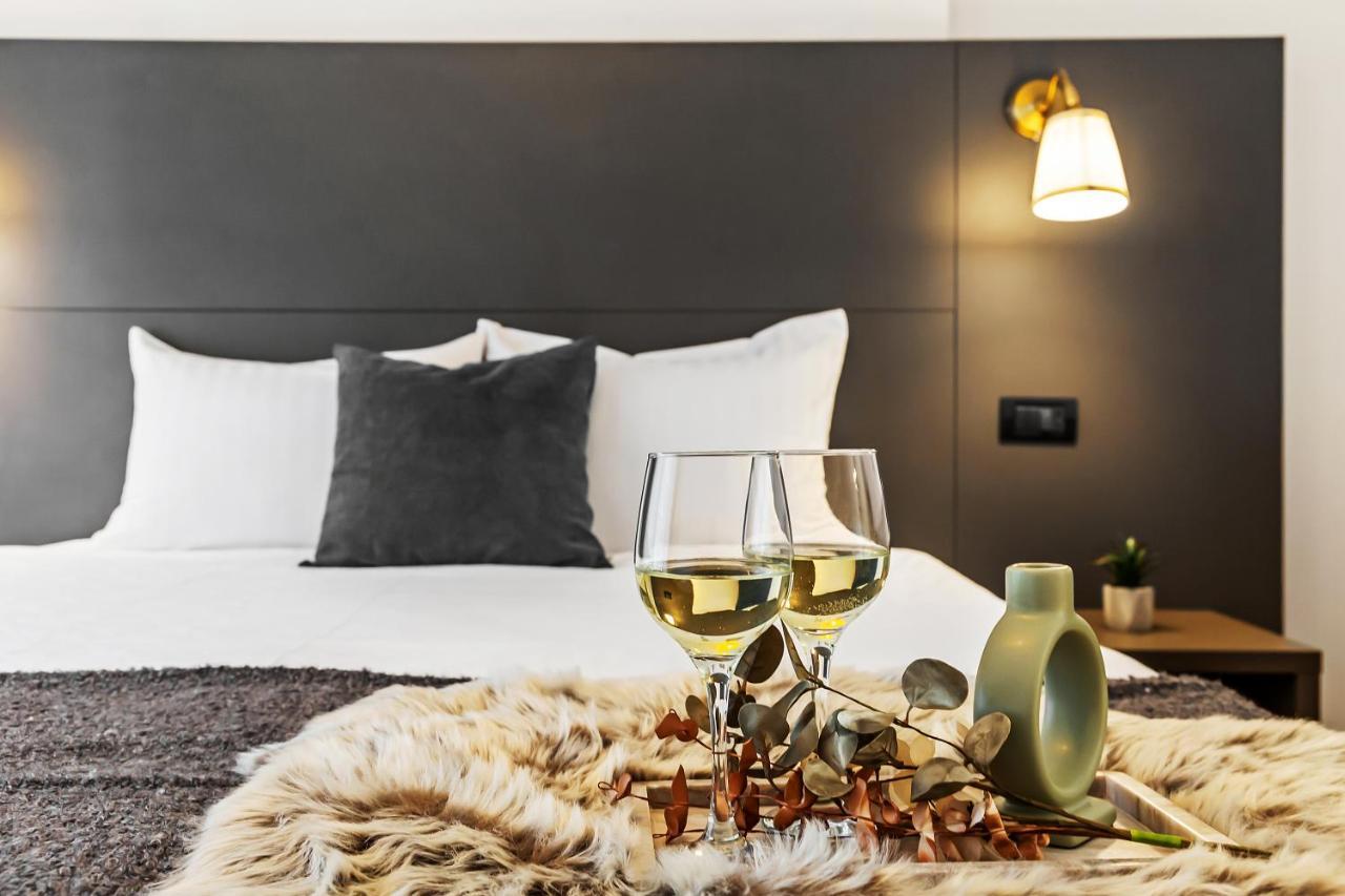Apartament Living In Color - Modern Getaway Bucureşti