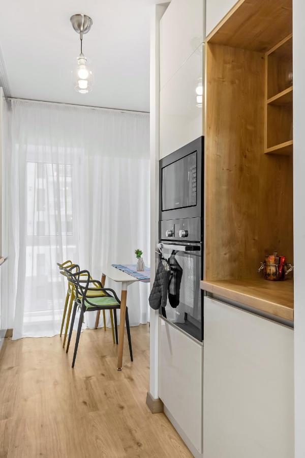 Living In Color - Modern Getaway Apartament *