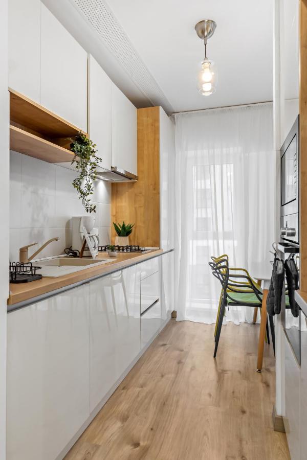 Apartament Living In Color - Modern Getaway *