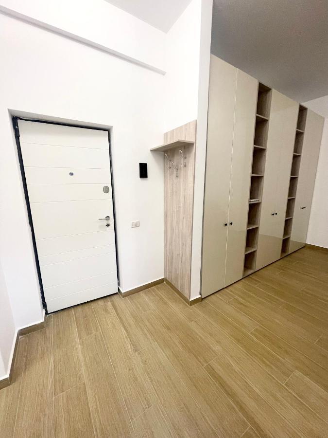 Adress P4 *