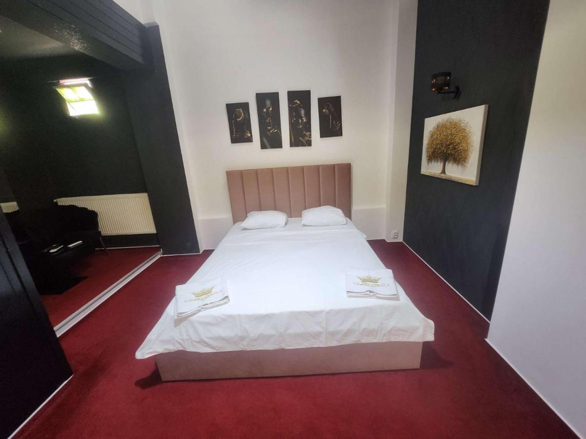 Aparthotel Karma Caffe&rooms *