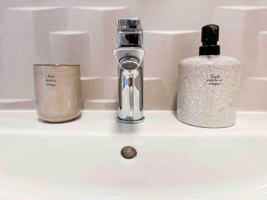 Apartamento Glamorous 1br W/free Parking