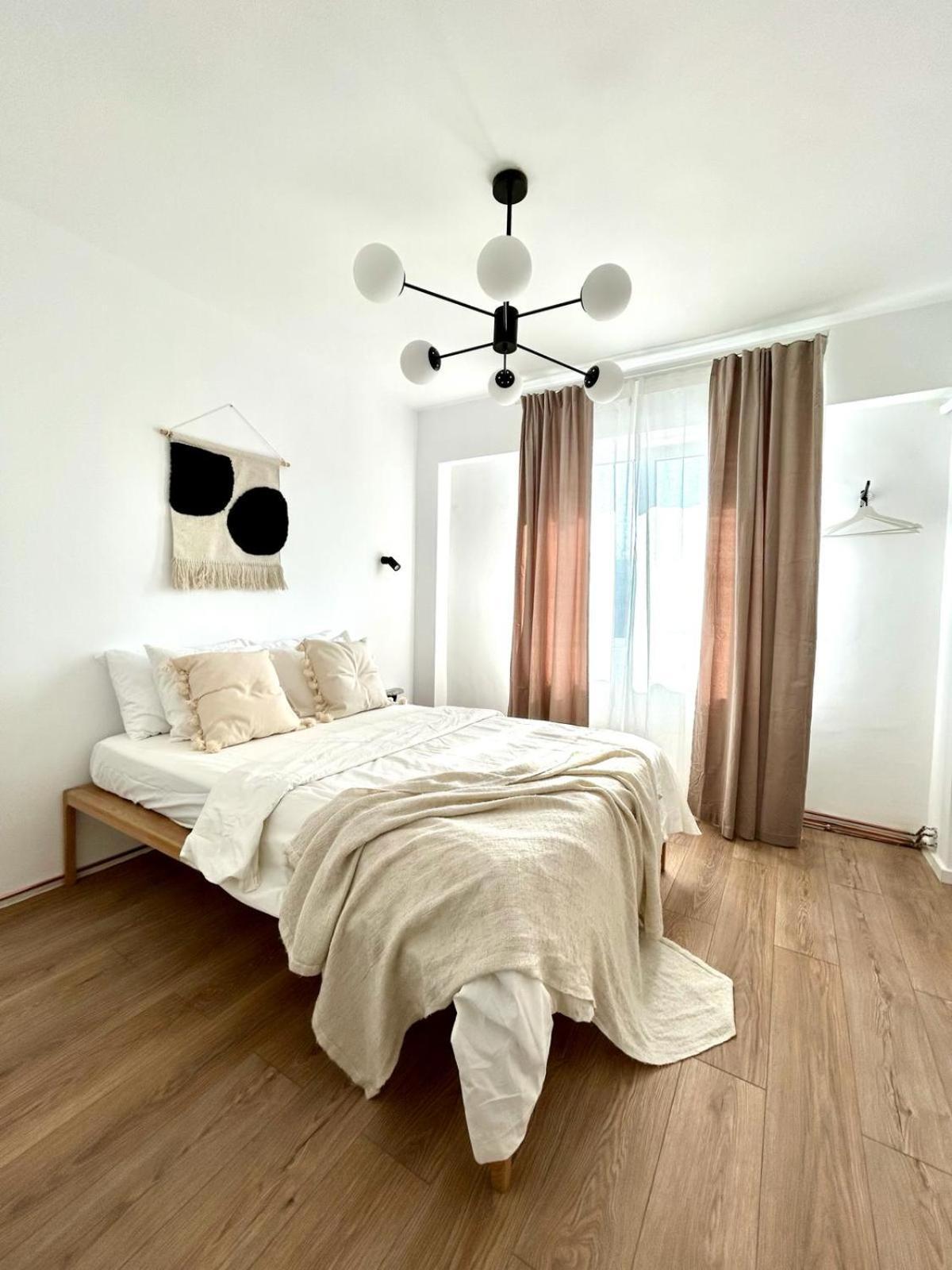 Urban Parkside Retreat Cozy 2-bed Ap By Metro * Bucareste