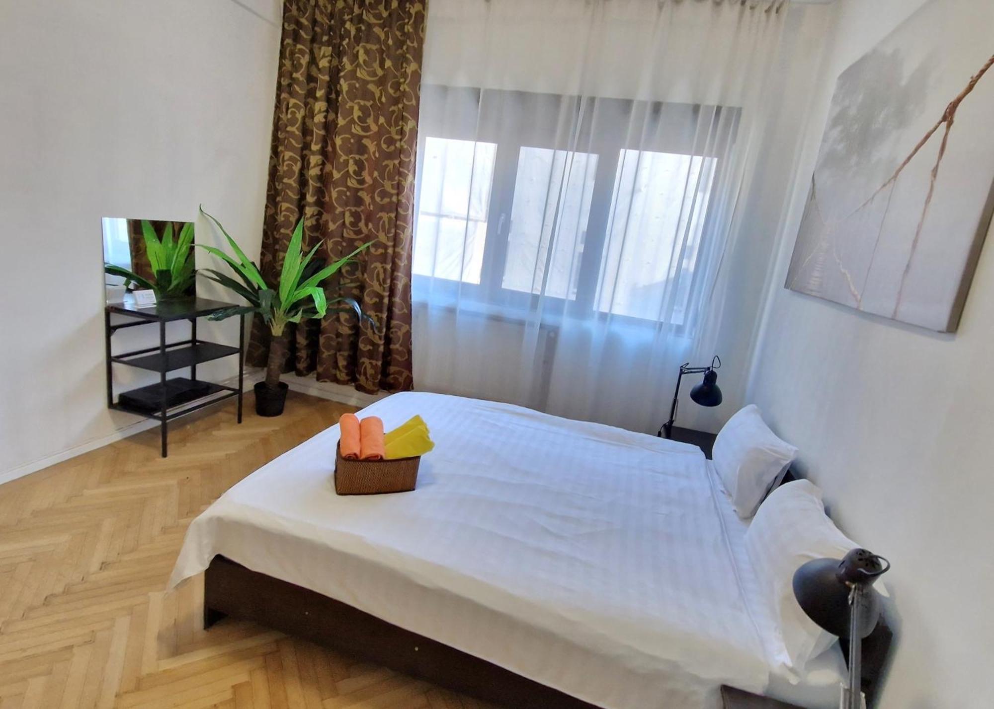 Global Downtown - Universitate - Calea Victoriei Apartment Bucharest
