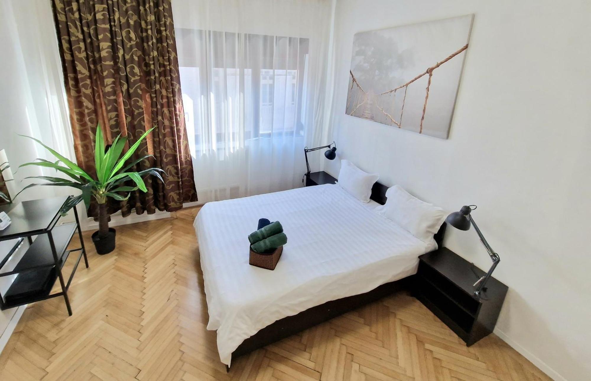 Global Downtown - Universitate - Calea Victoriei Apartment