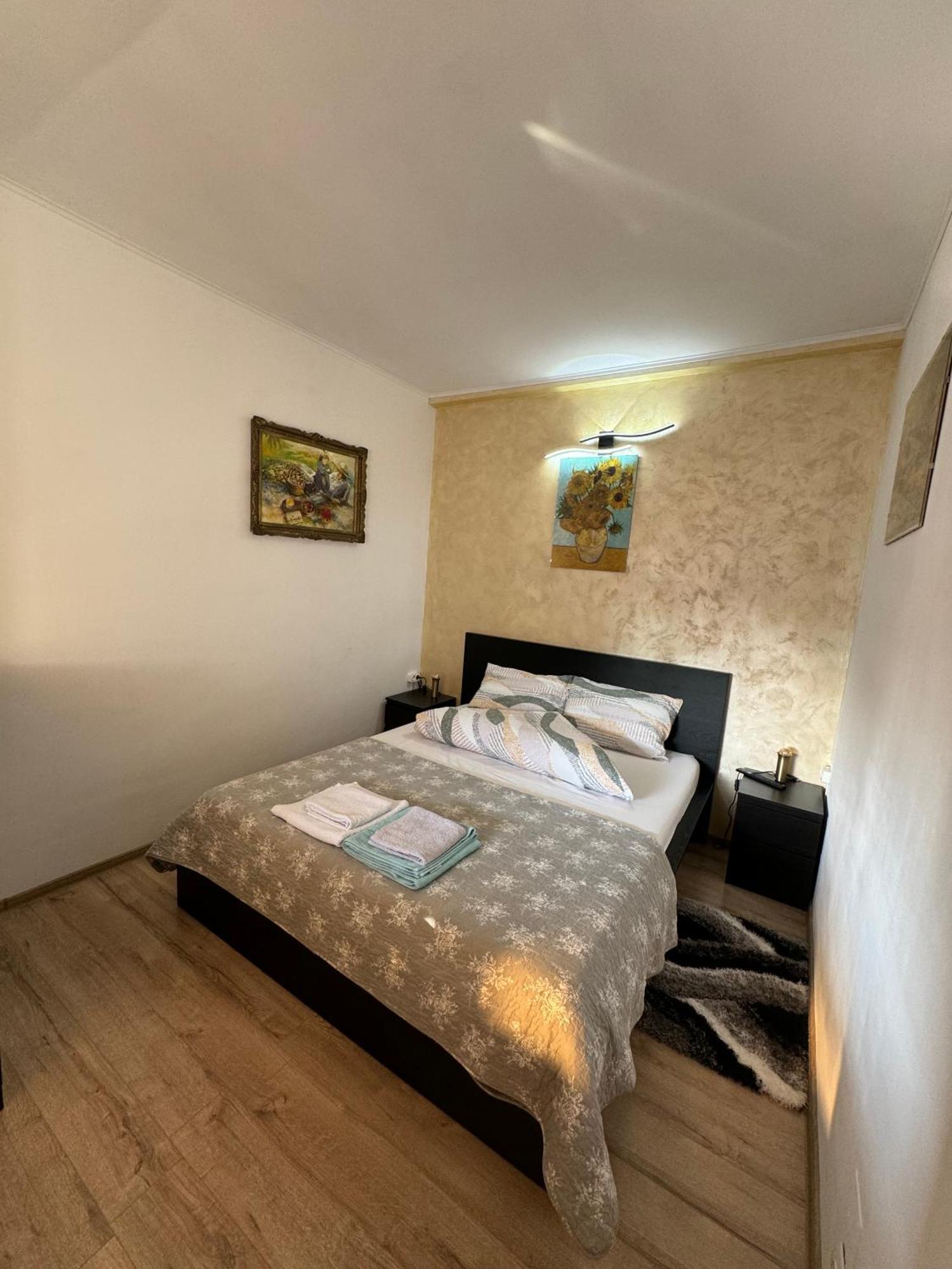 Apartamento Victor 38 *