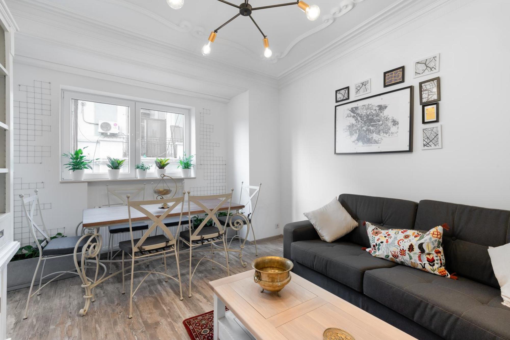 Apartament Historical Center 5 *