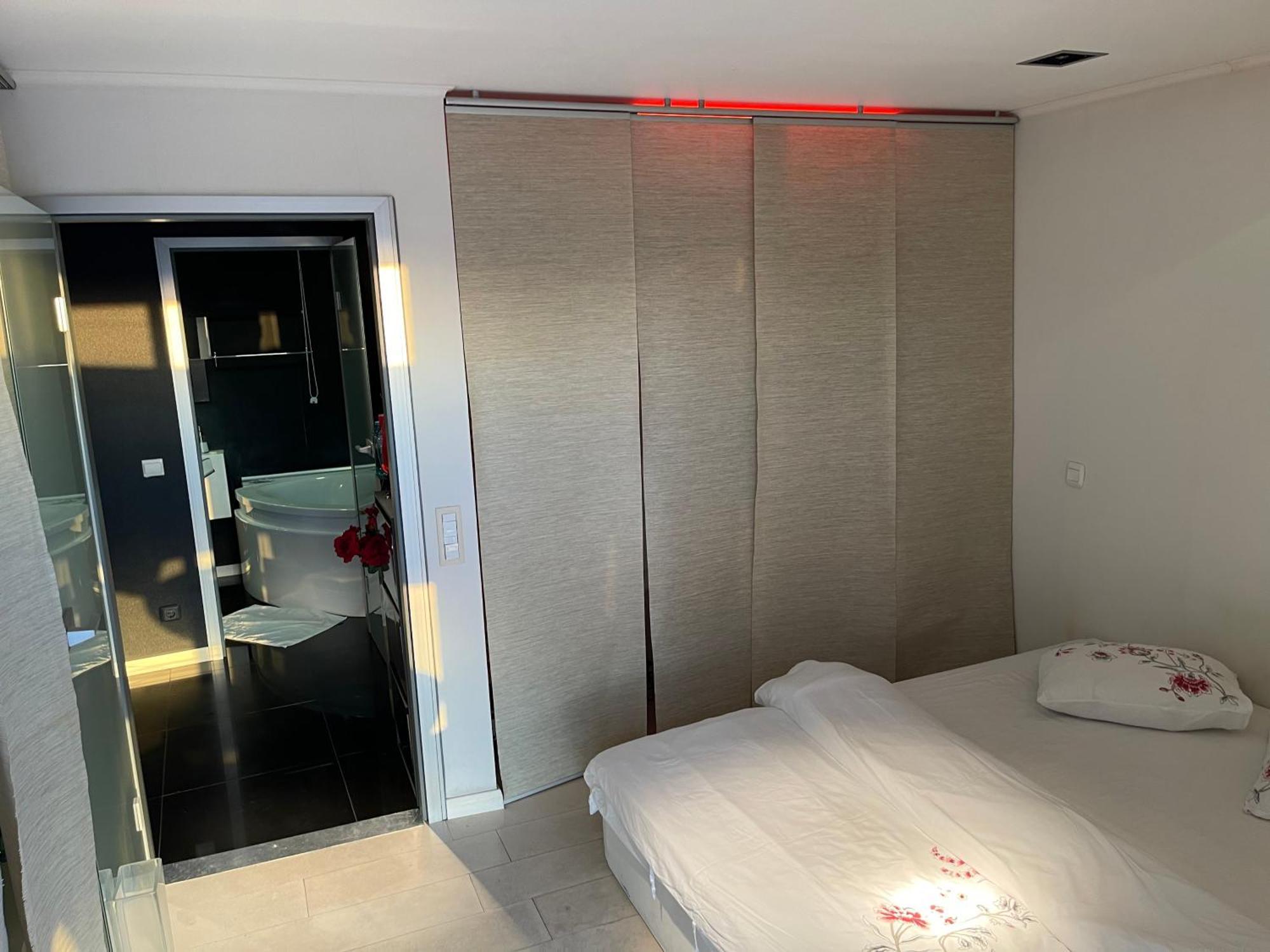 Apartment Black Nr1 *