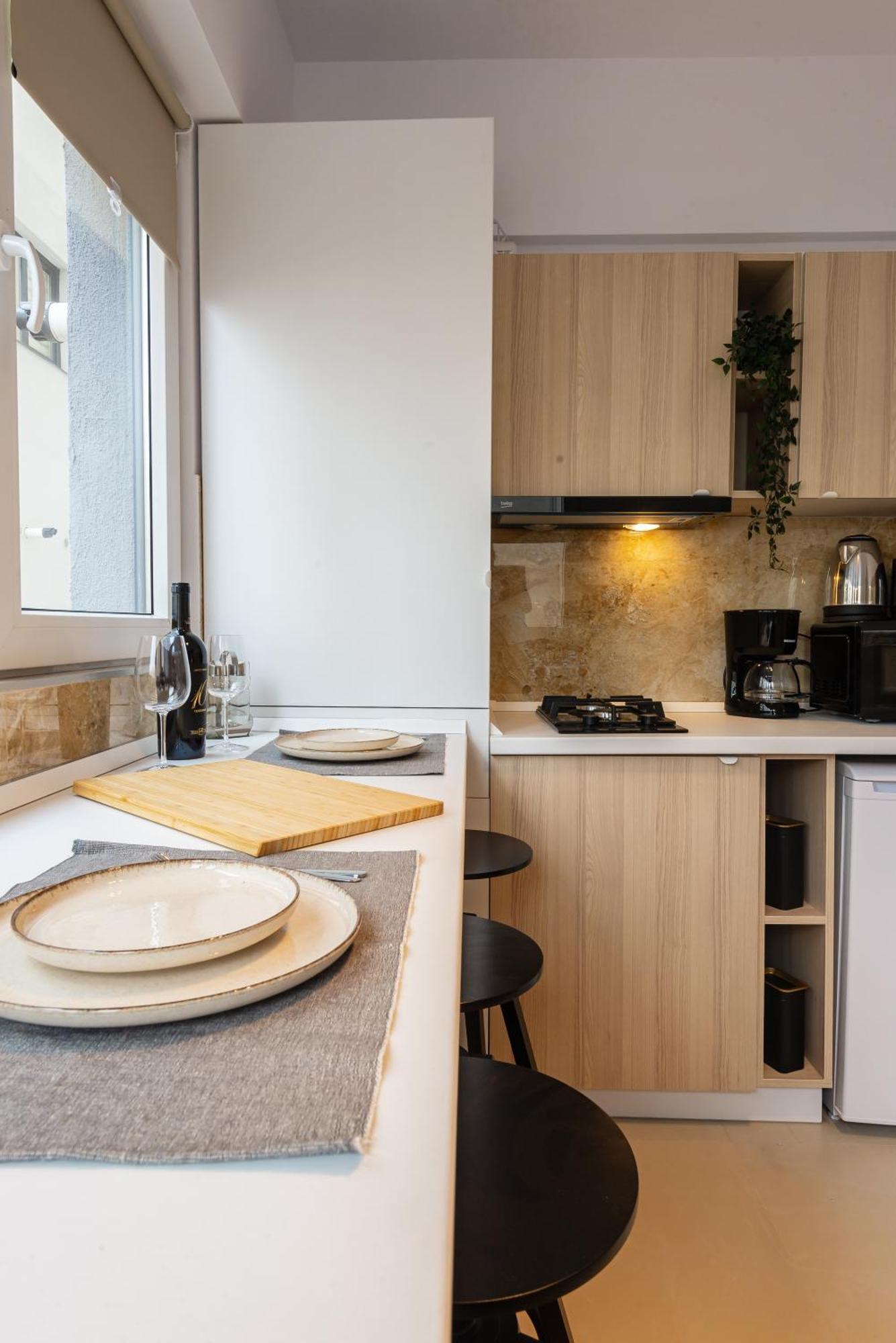 212, B4 Apartment *
