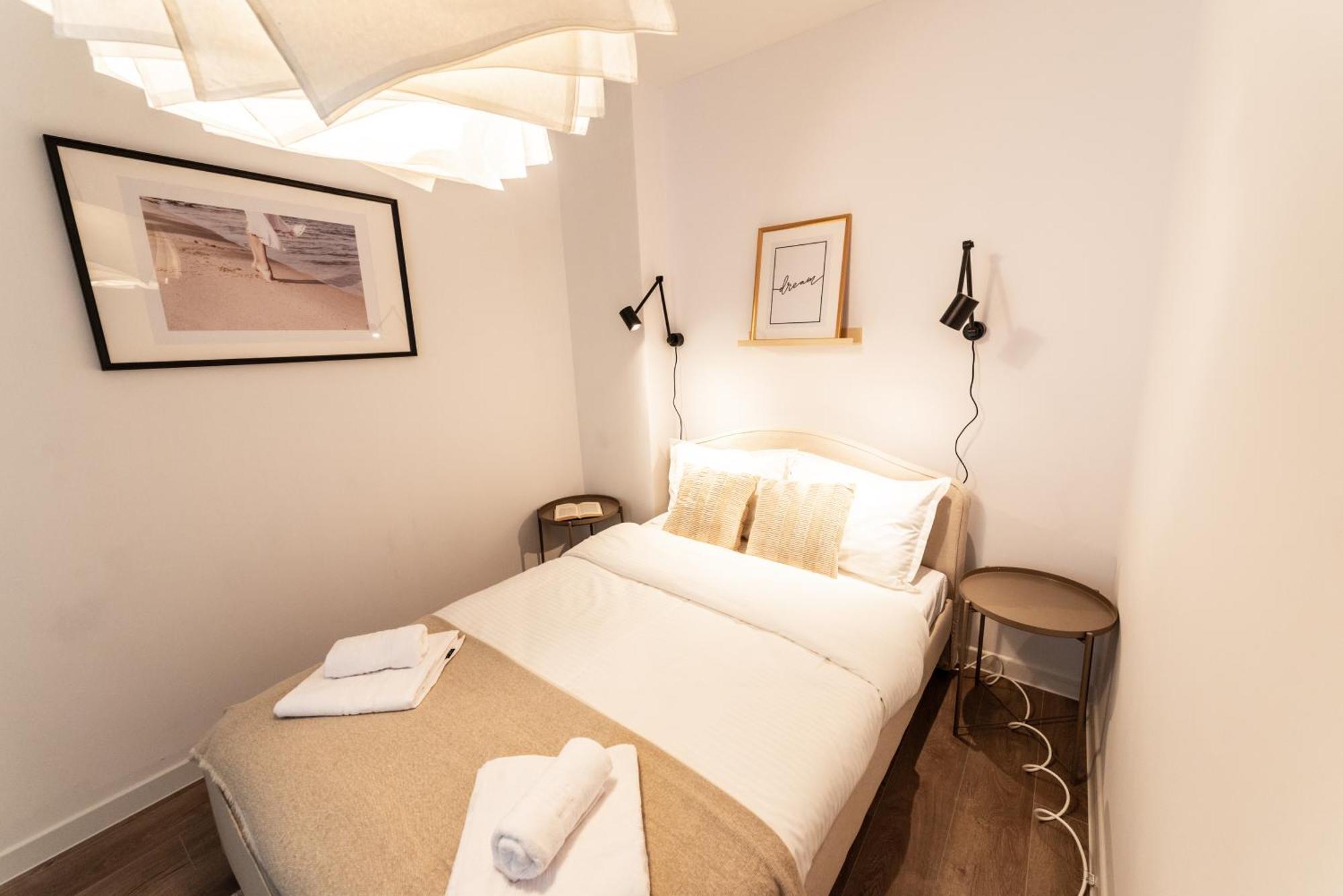 212, B4 Apartment Bucharest