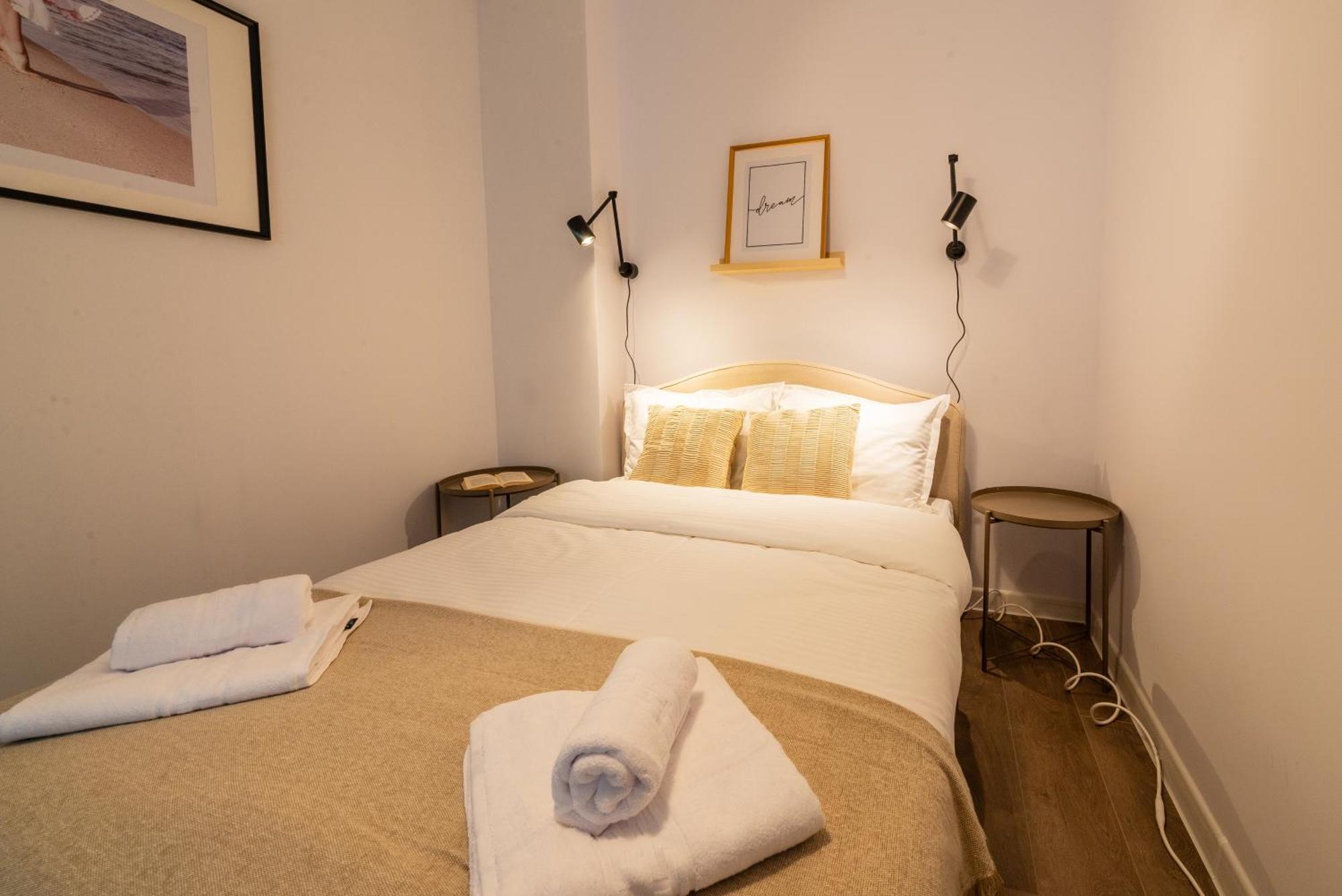 212, B4 Apartment Bucharest