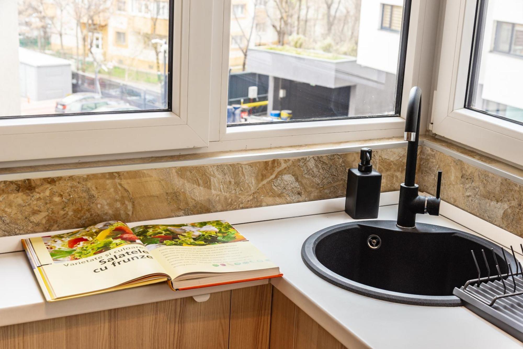 212, B4 Apartament Bucureşti
