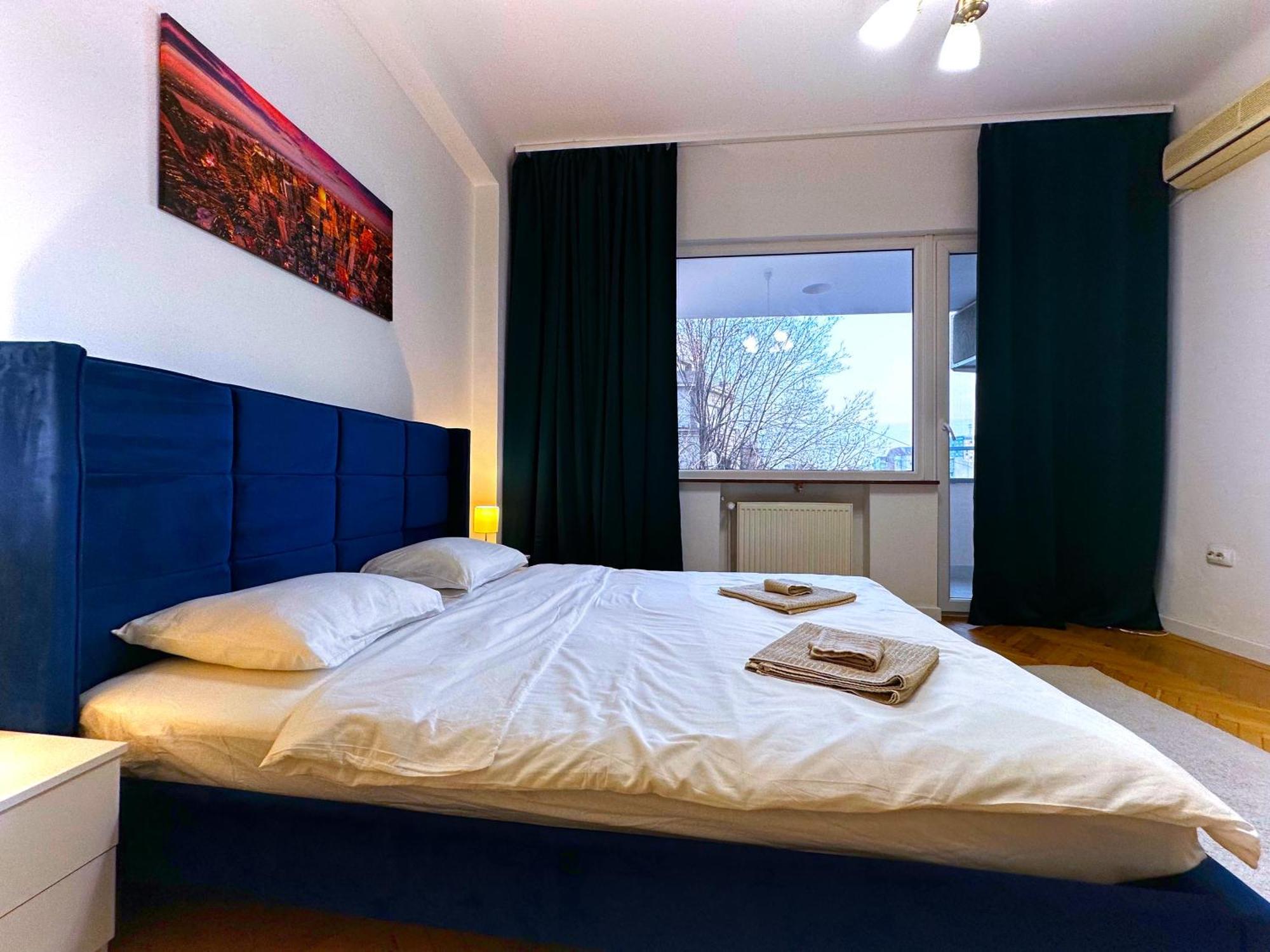 Ultracentral 4 - Old Center -120 Square Meters - *