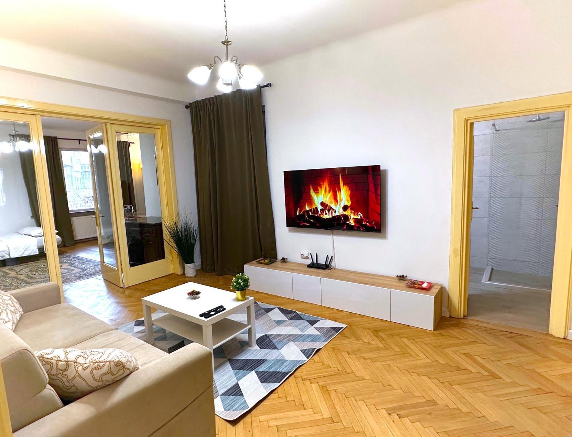 Ultracentral 4 - Old Center -120 Square Meters - *