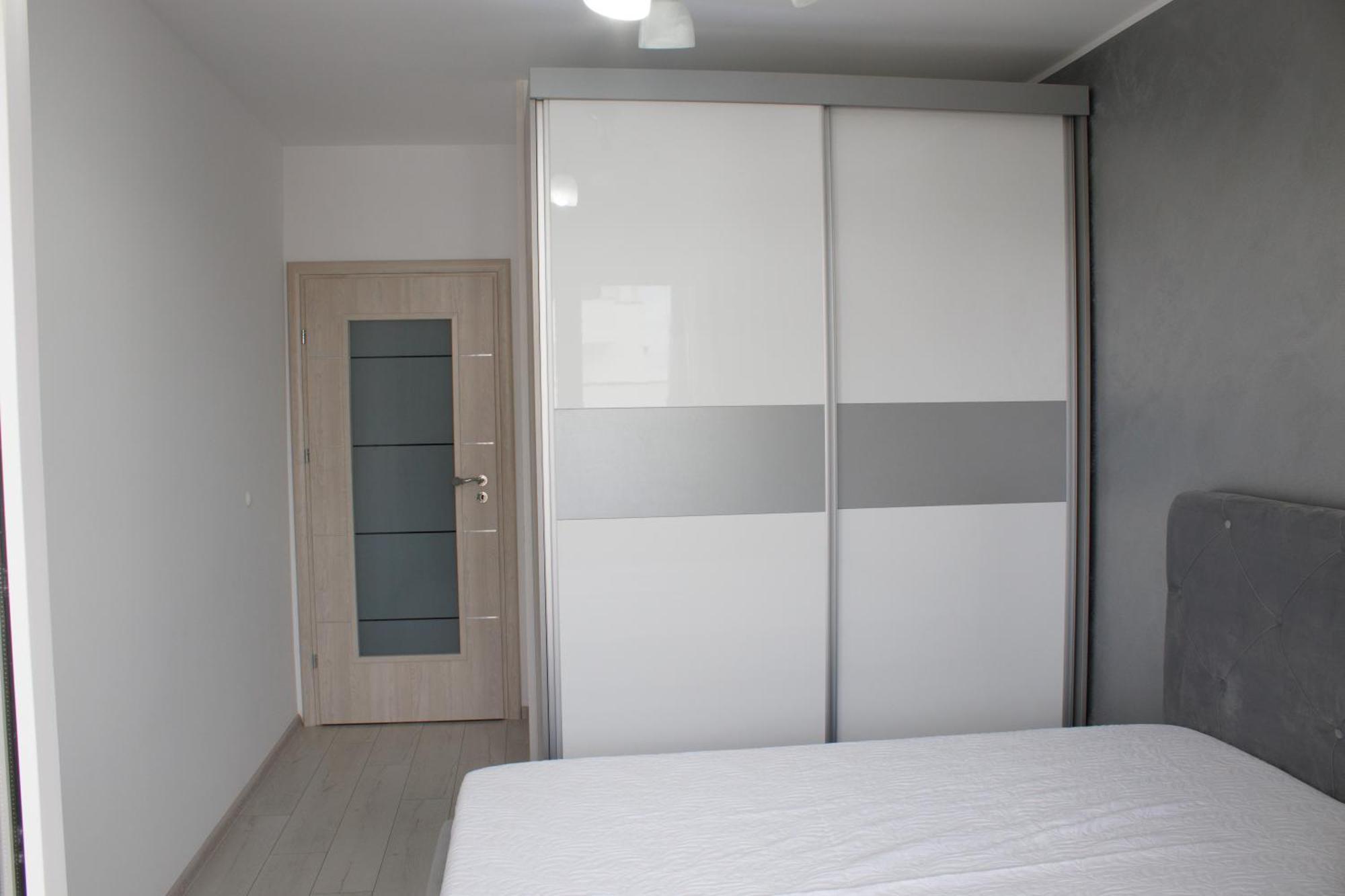 Eleganta Si Comoditate Apartment