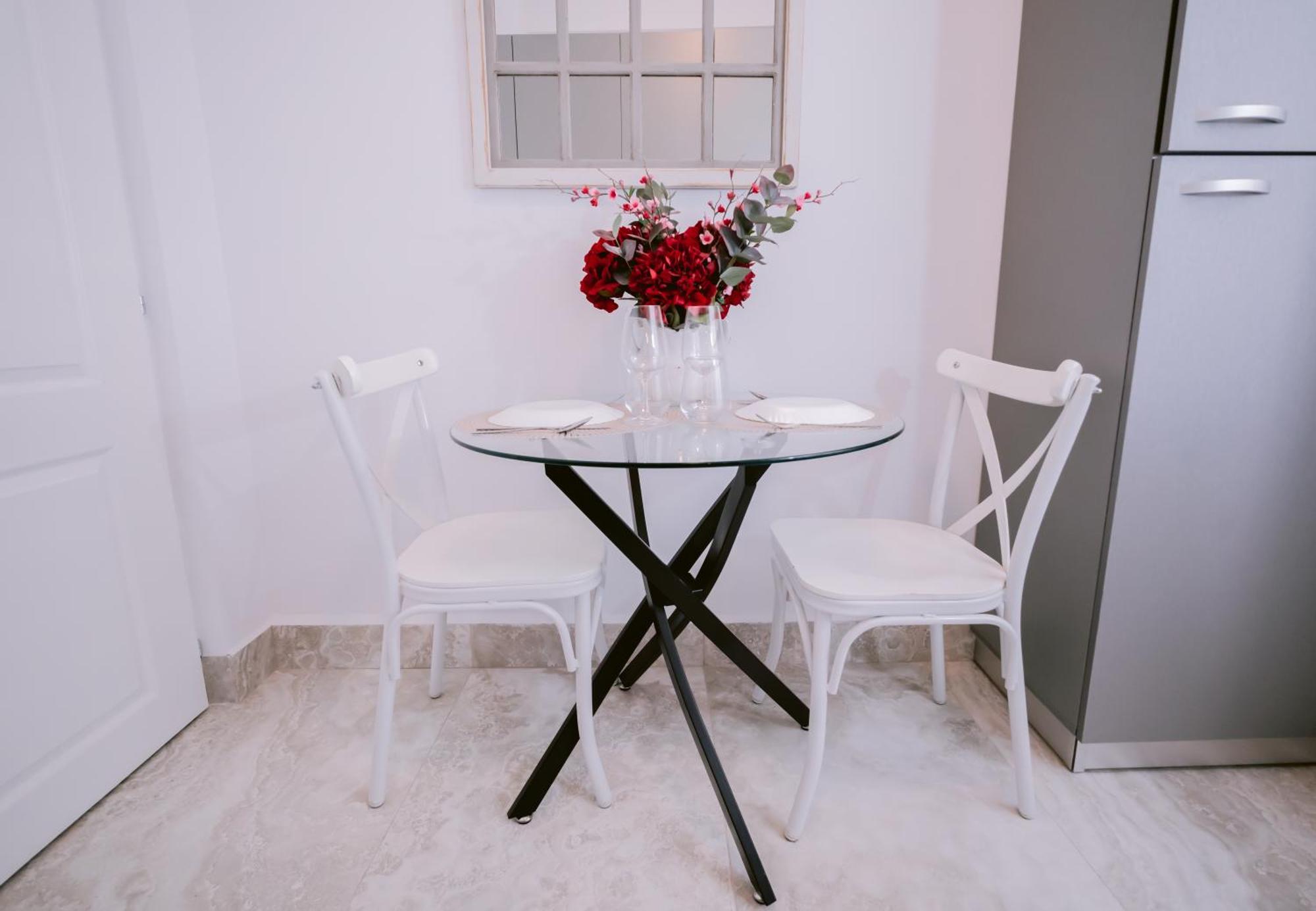 Historic Hideway Apartment *
