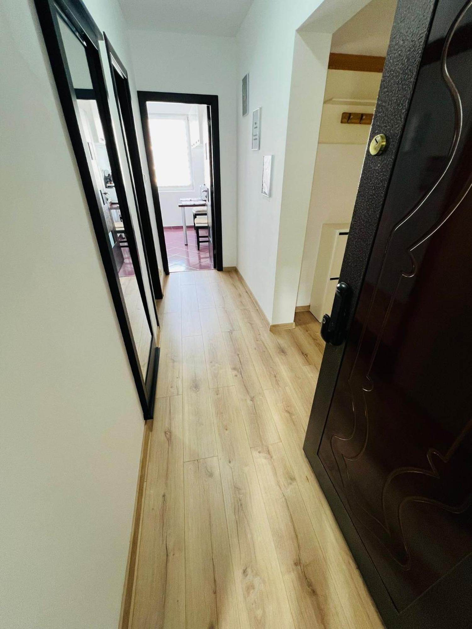 Apartament Naty Apartment *