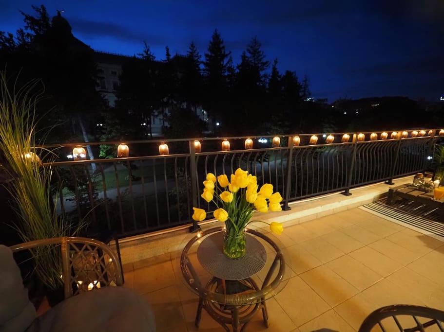 Quiet With Terrace View Apartamento