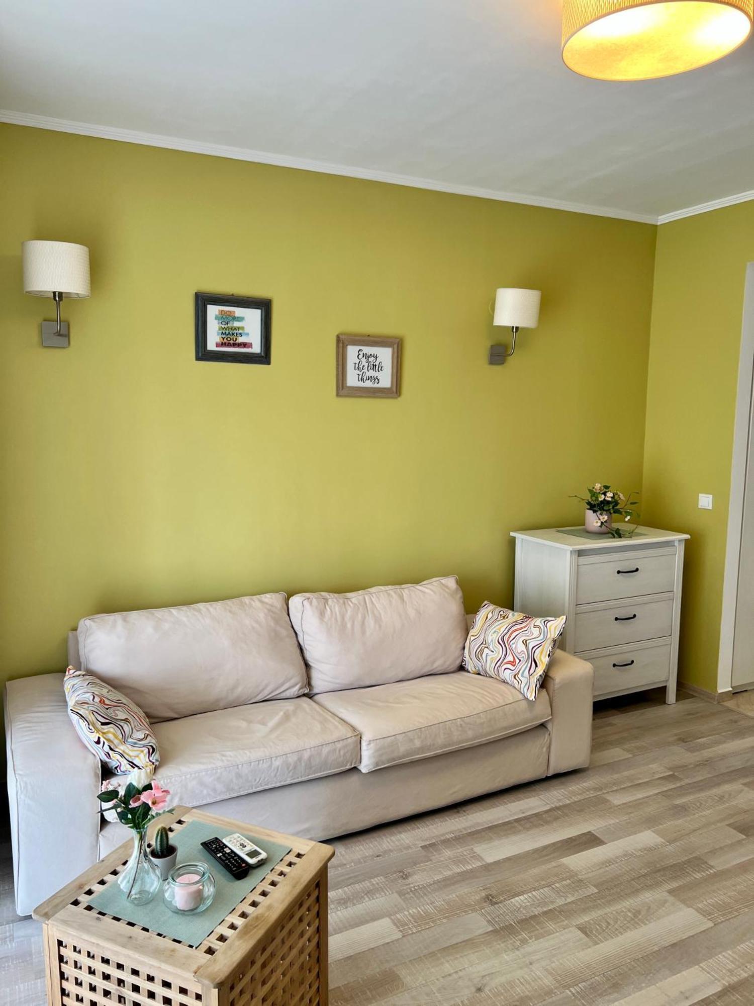 Blossom Nest - 1br With Terrace And Underground Parking *