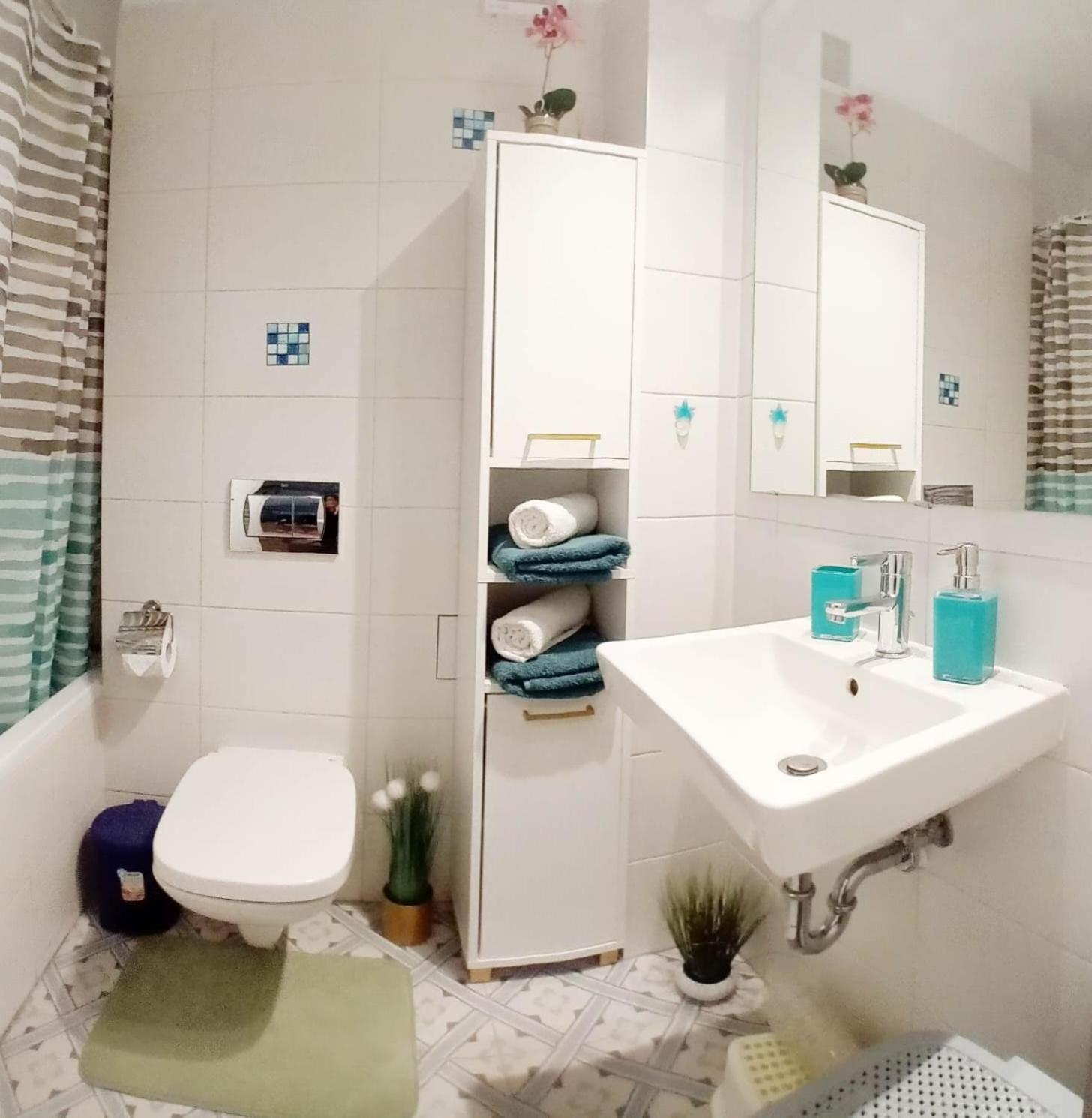 Sunshine - New & Quiet 1br Apt, Business Area, Close To Airport, Highway A3, Subway Apartament Bucureşti