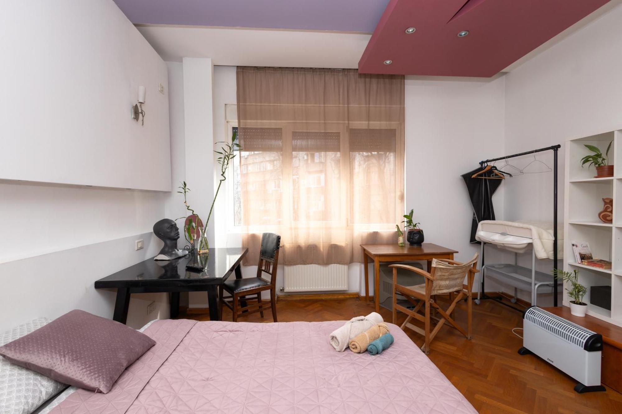 Shared Retro Vintage Luxury Guest house Bucharest