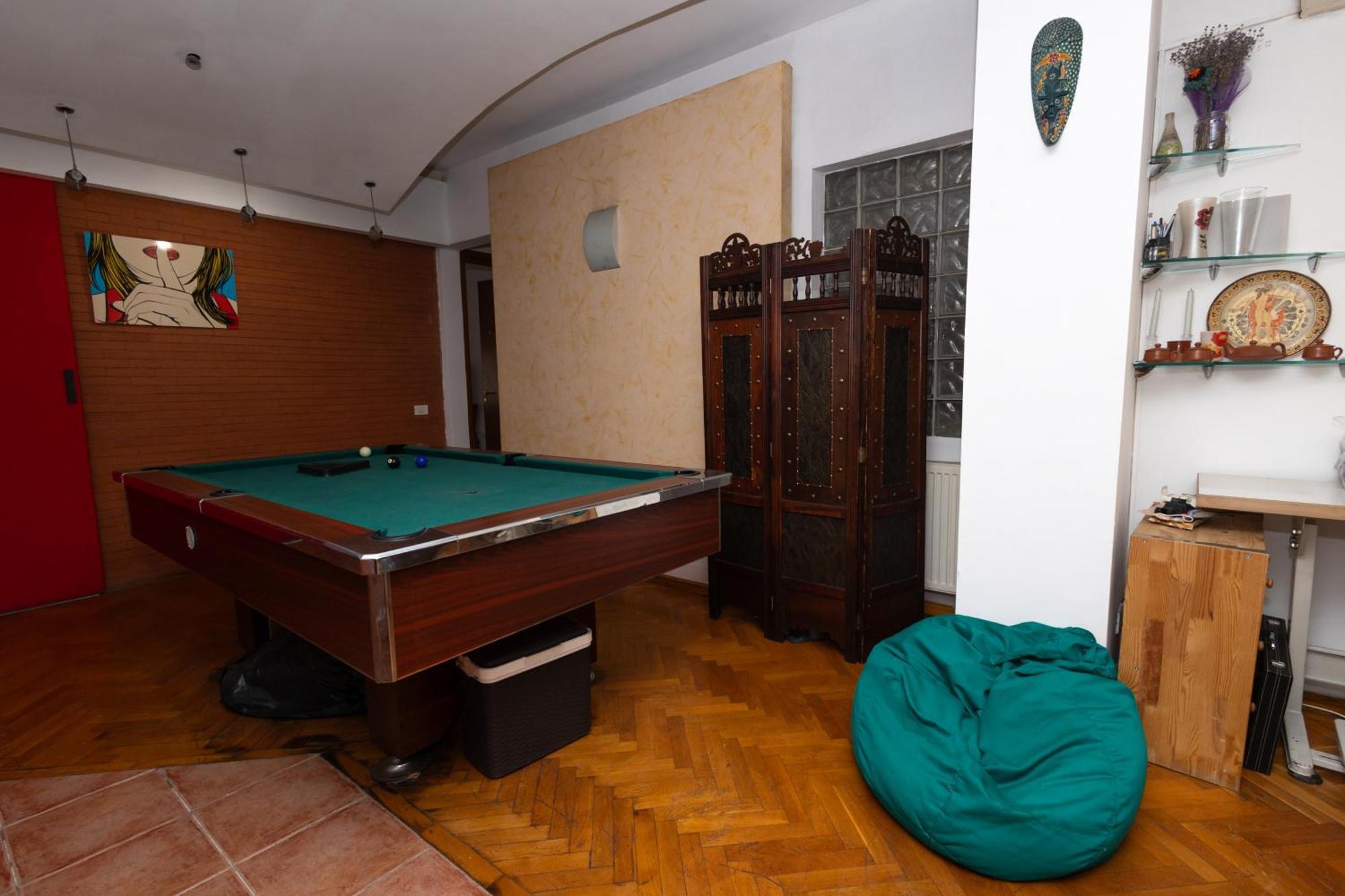 Guest house Shared Retro Vintage Luxury Bucharest