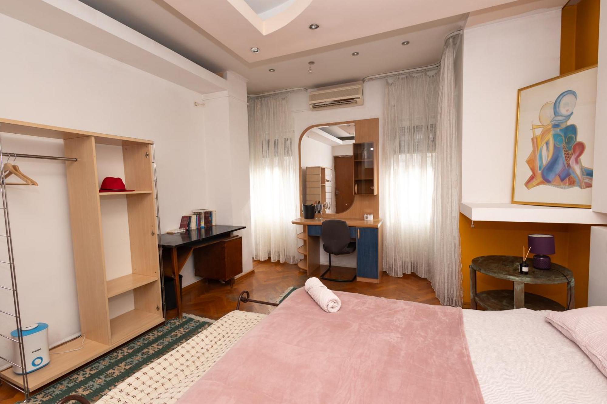 Guest house Shared Retro Vintage Luxury Bucharest