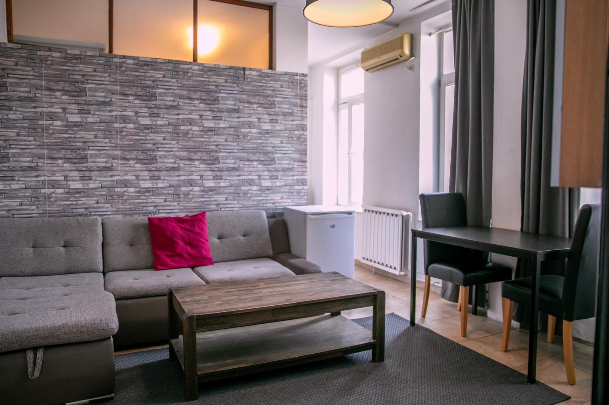 Apartment Color Street Blanari 12 Bucharest