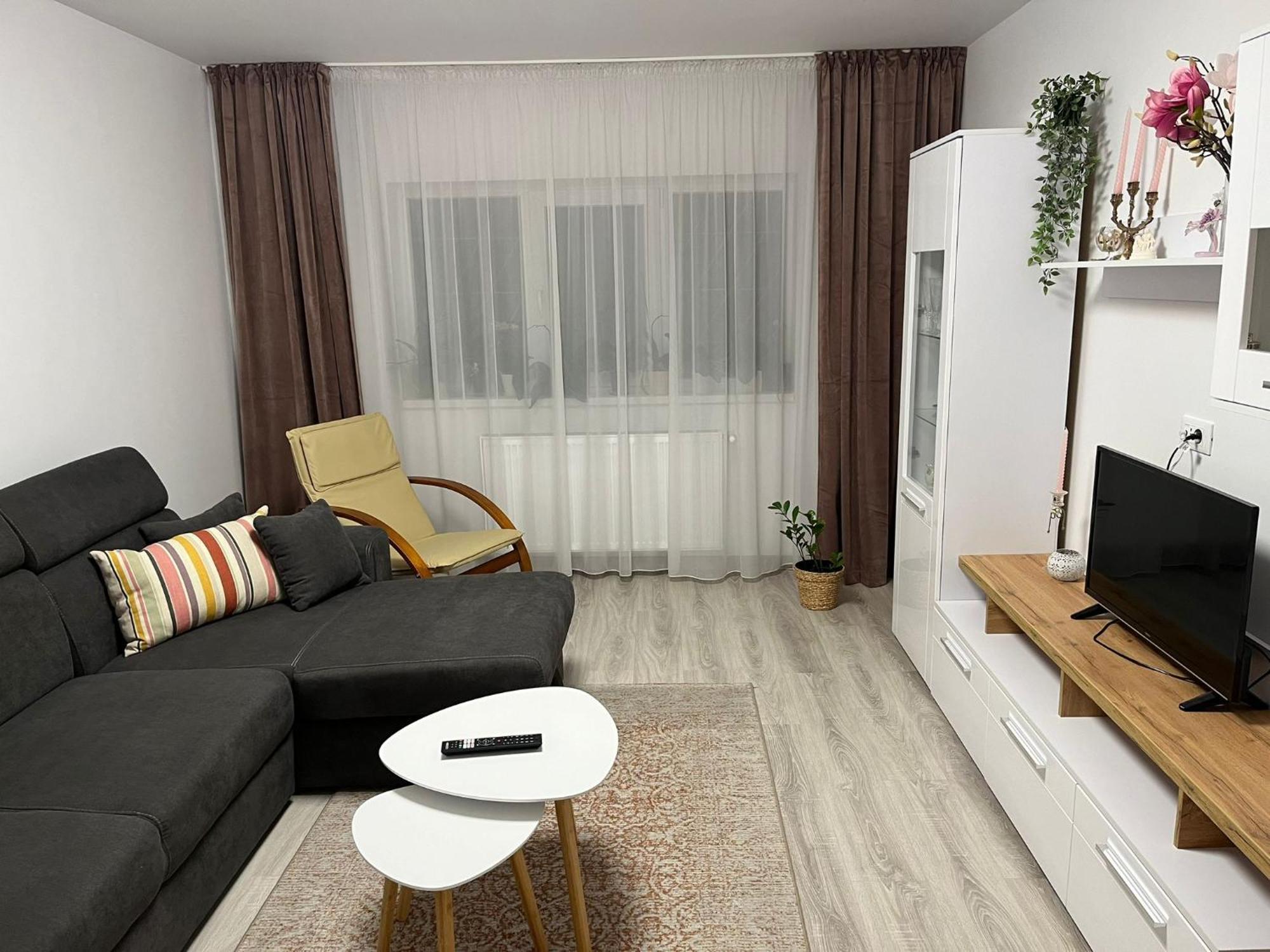 Lory's Apartament *