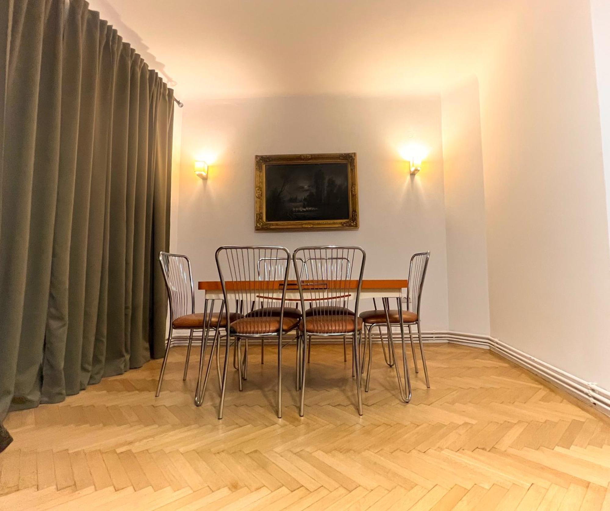 Ultracentral 4 - Old Center -120 Square Meters -