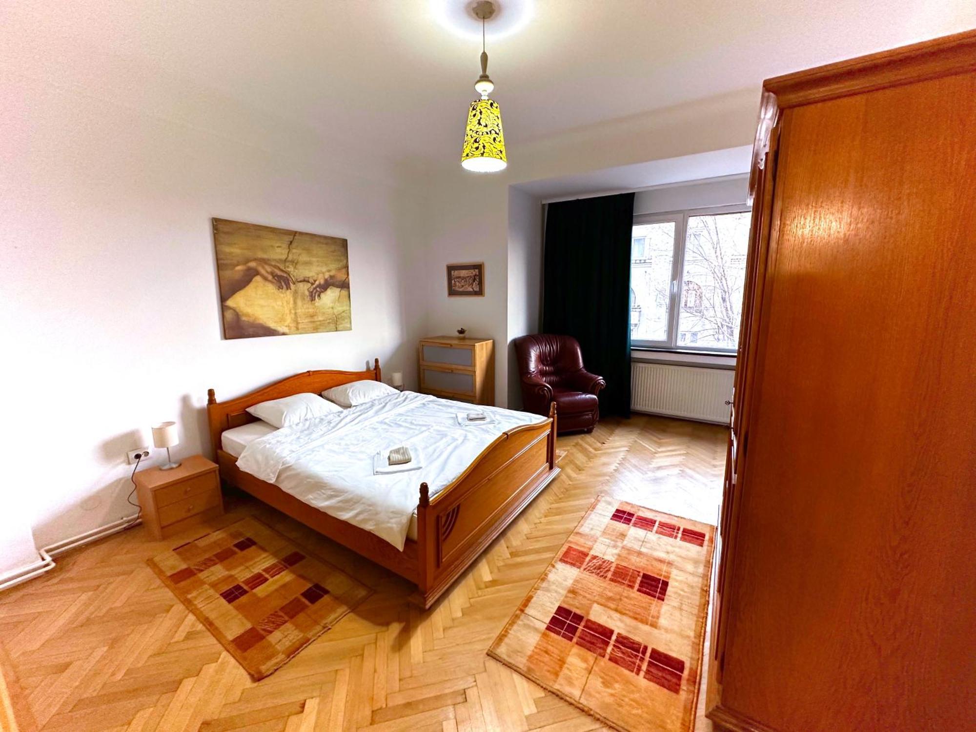 Ultracentral 4 - Old Center -120 Square Meters - Apartament *