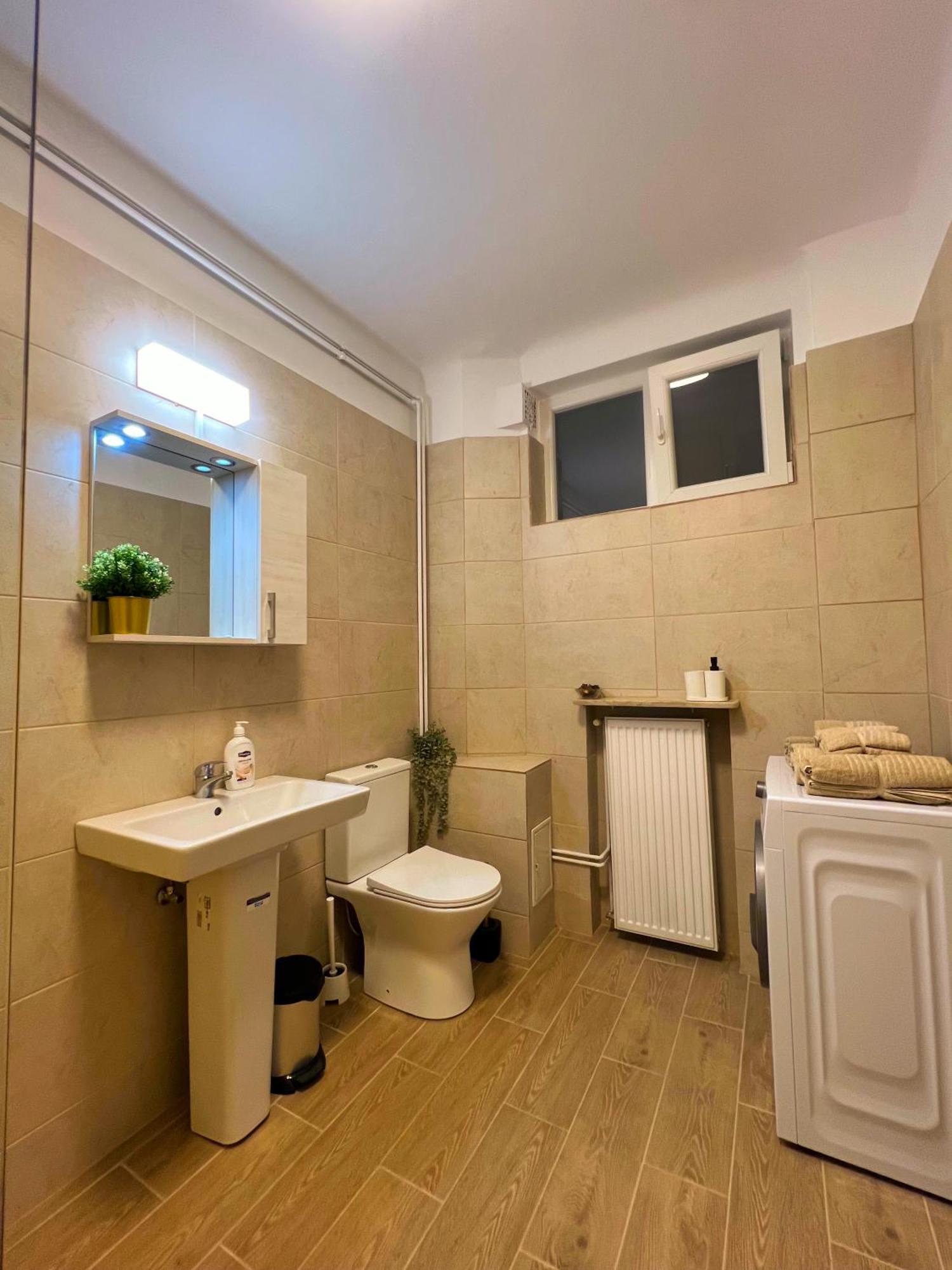 Ultracentral 4 - Old Center -120 Square Meters - *