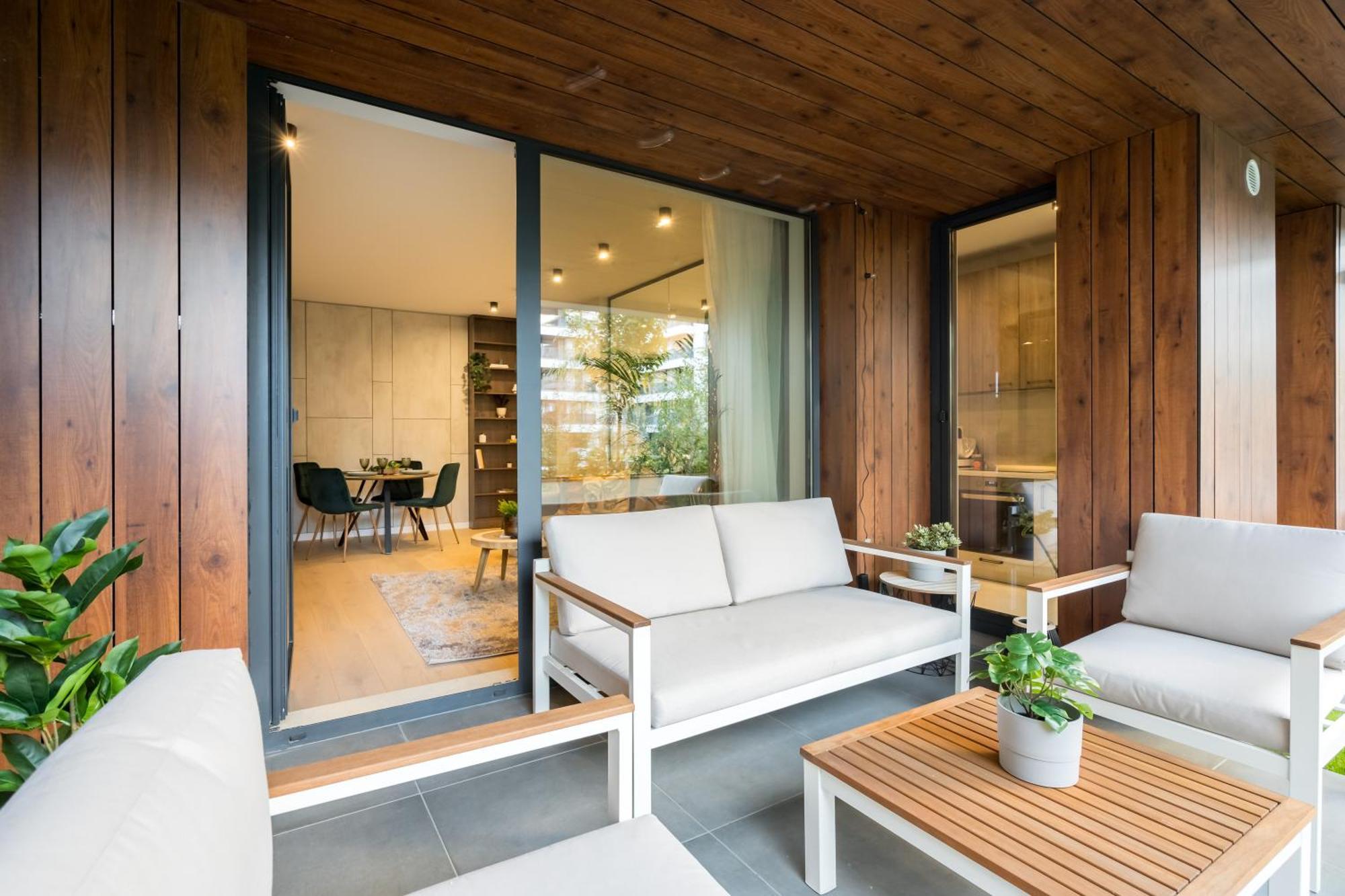 Botanlque 1br In Business Centre Bucureşti