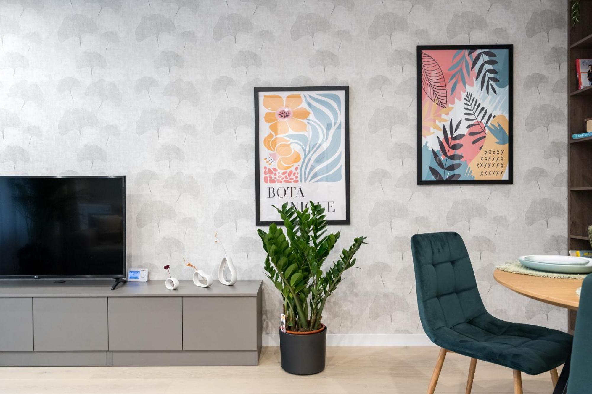 Botanlque 1br In Business Centre Apartament *