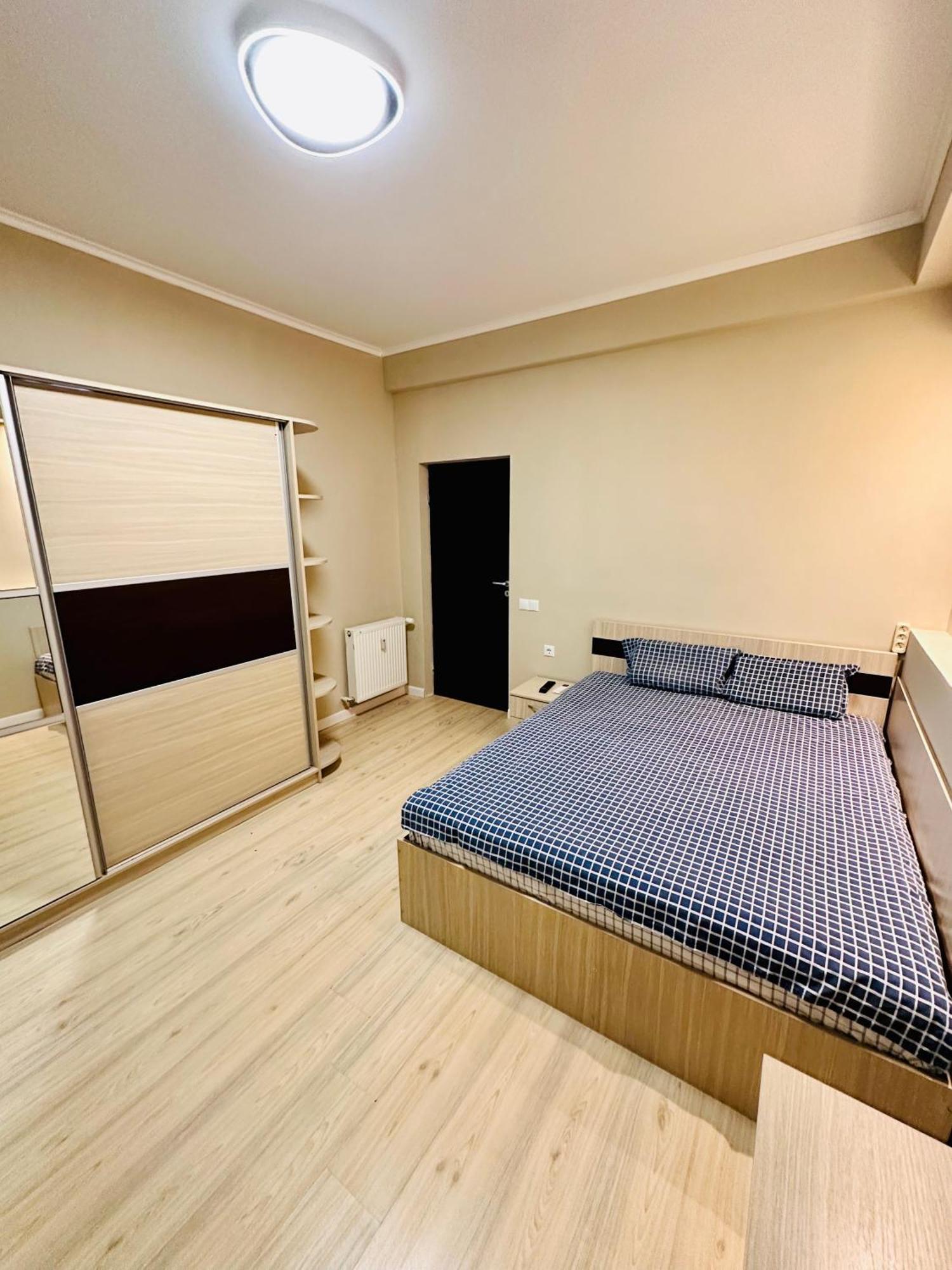City Center Apartment *
