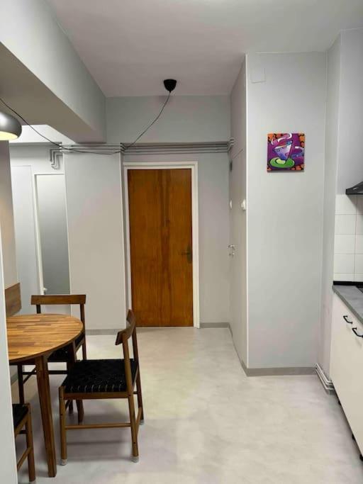 Apartment Double Near Square - 2 Balconies Bucharest