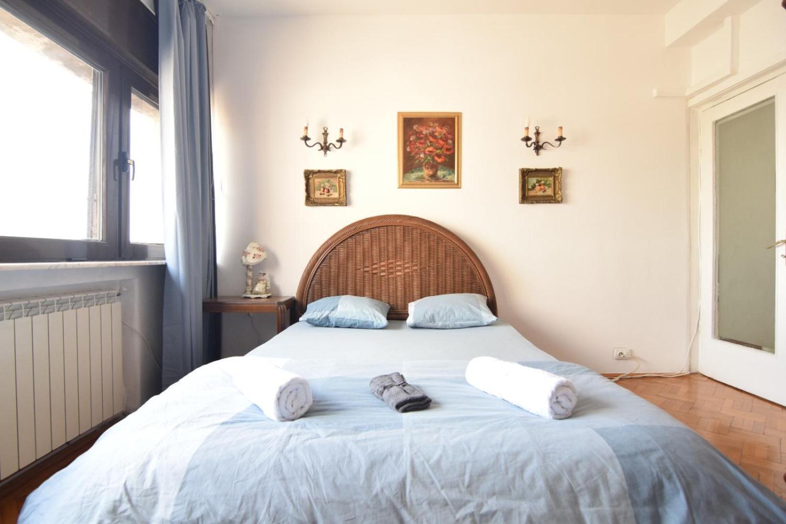 Eminescu 36 Apartament Bucureşti