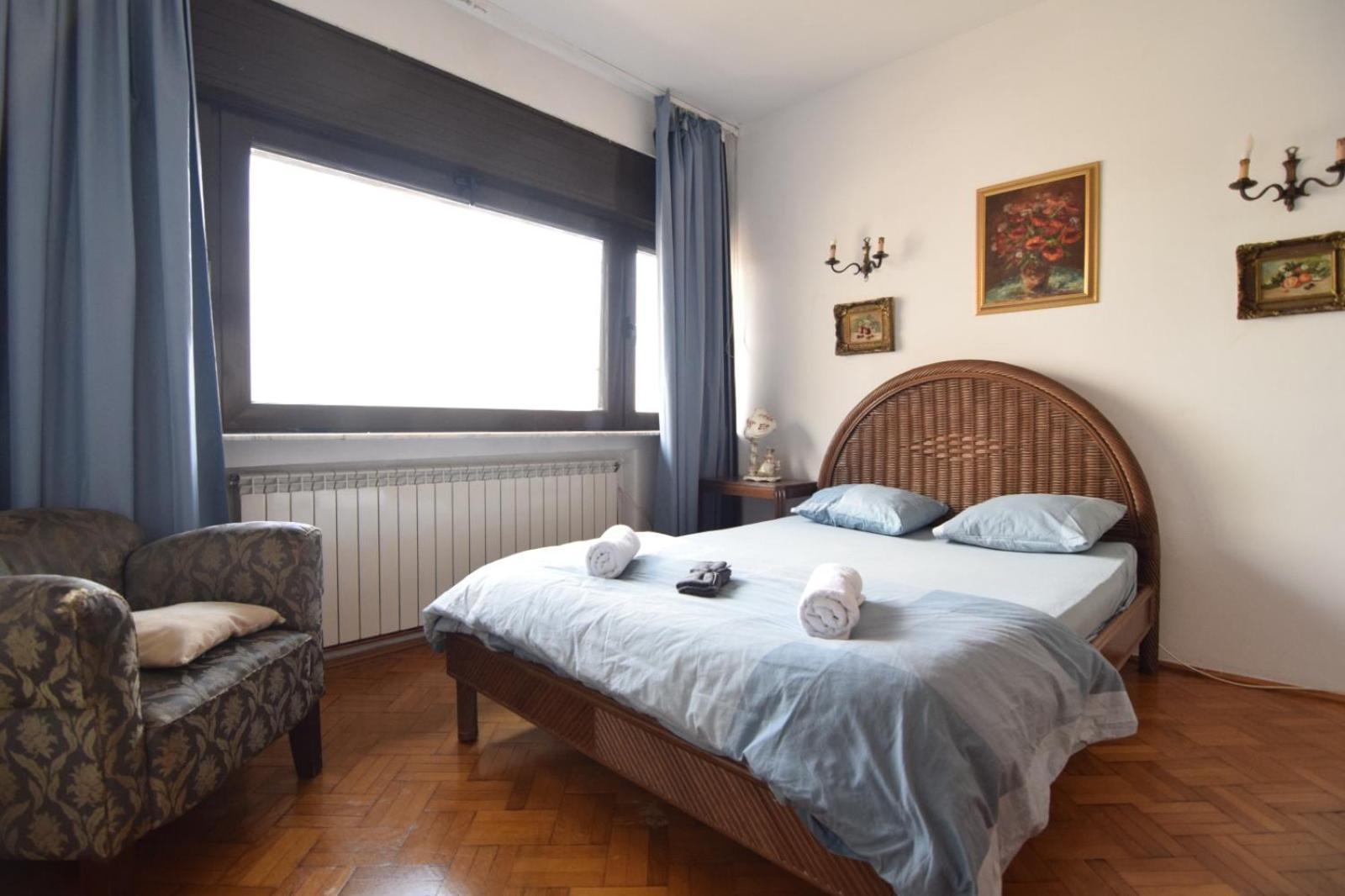 Apartament Eminescu 36 *