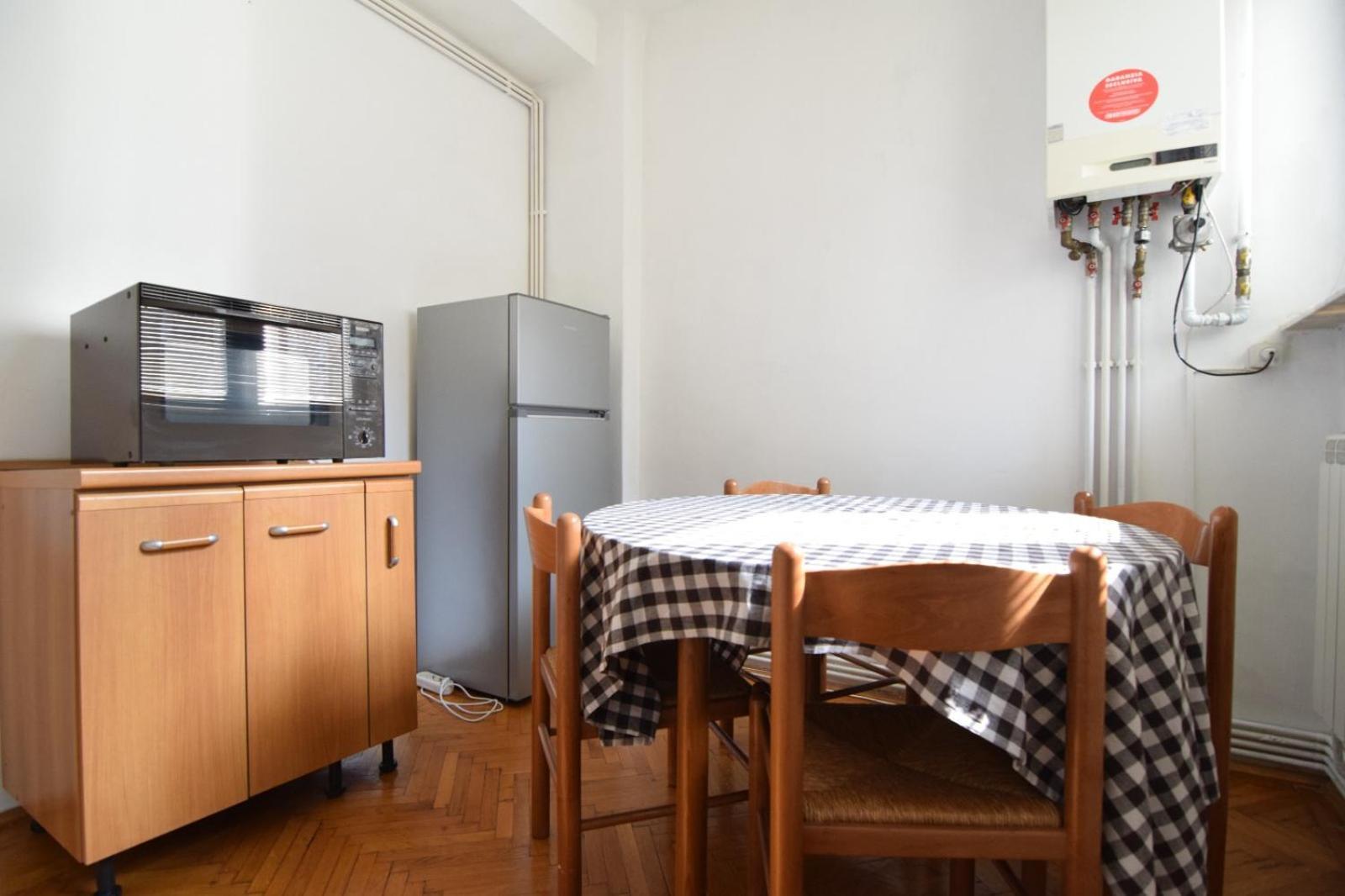 Apartament Eminescu 36 *
