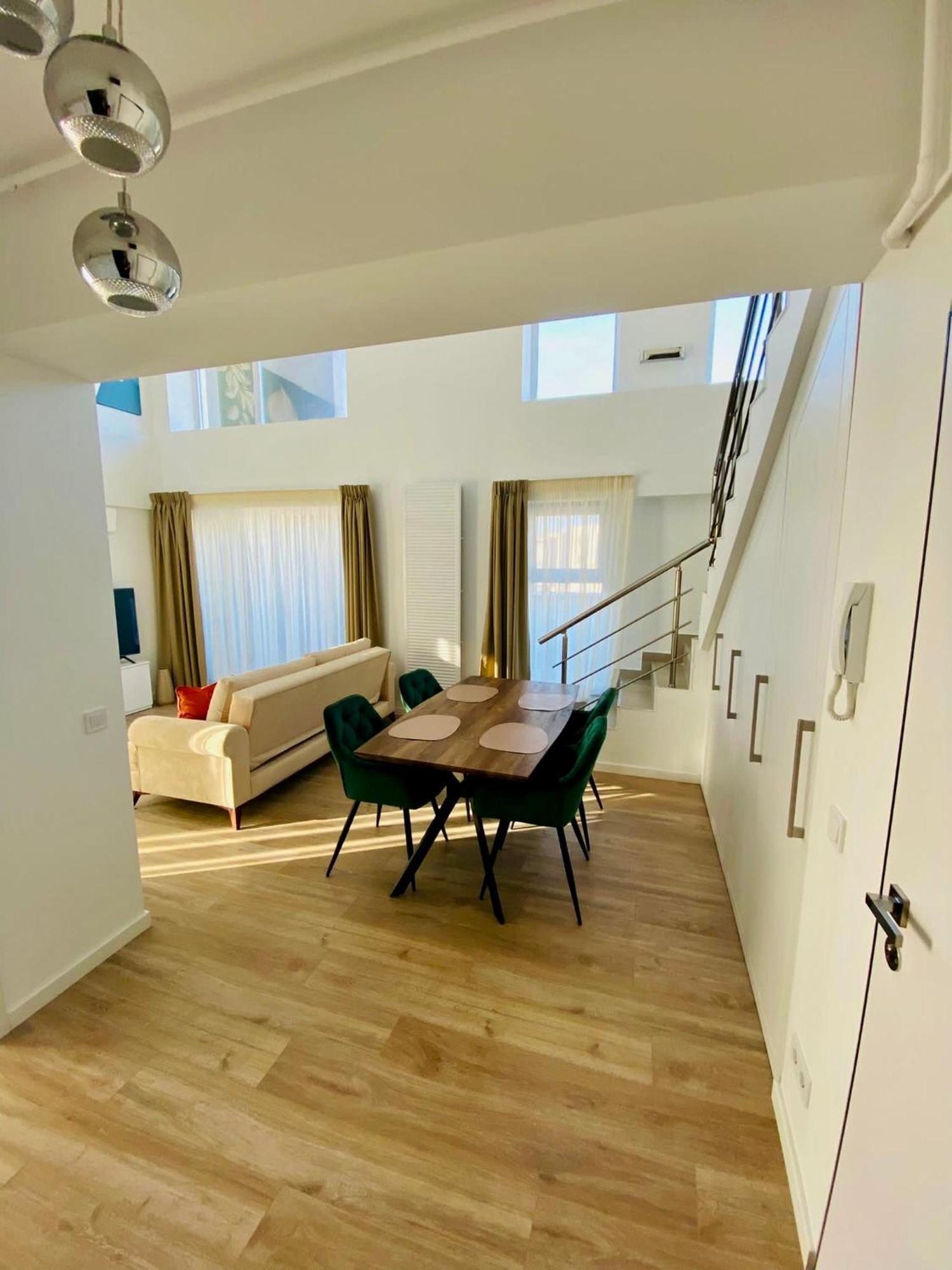 Penthouse View - Granvia Park