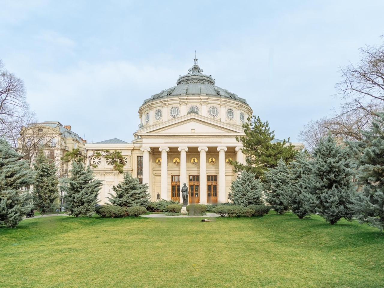 The Golden Palace Apartment Bucharest